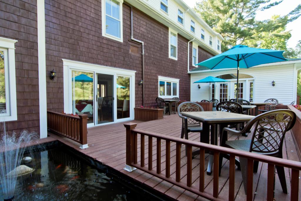 Auberge La Raveaudiere North Hatley Zewnętrze zdjęcie