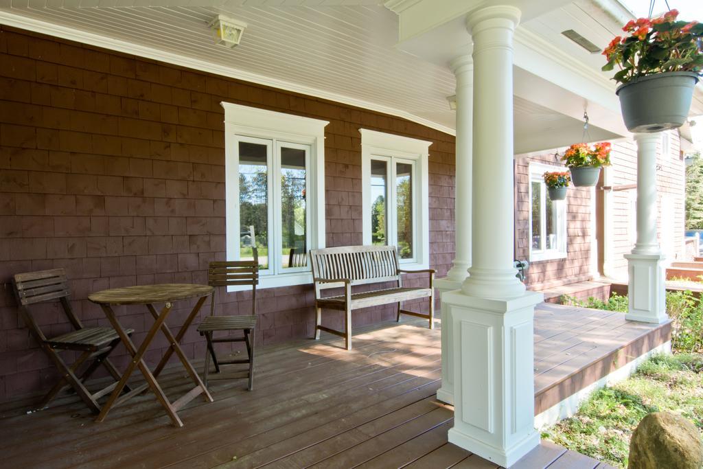 Auberge La Raveaudiere North Hatley Zewnętrze zdjęcie