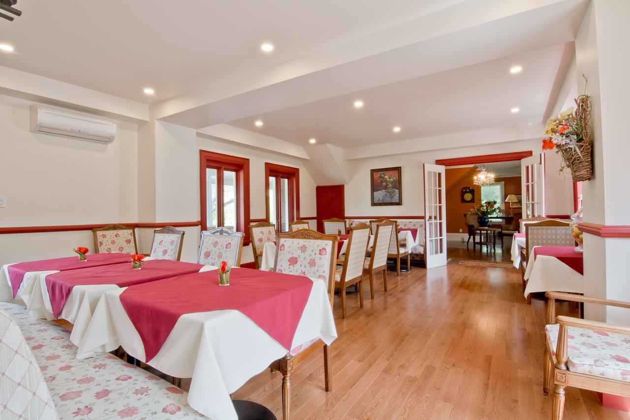 Auberge La Raveaudiere North Hatley Zewnętrze zdjęcie